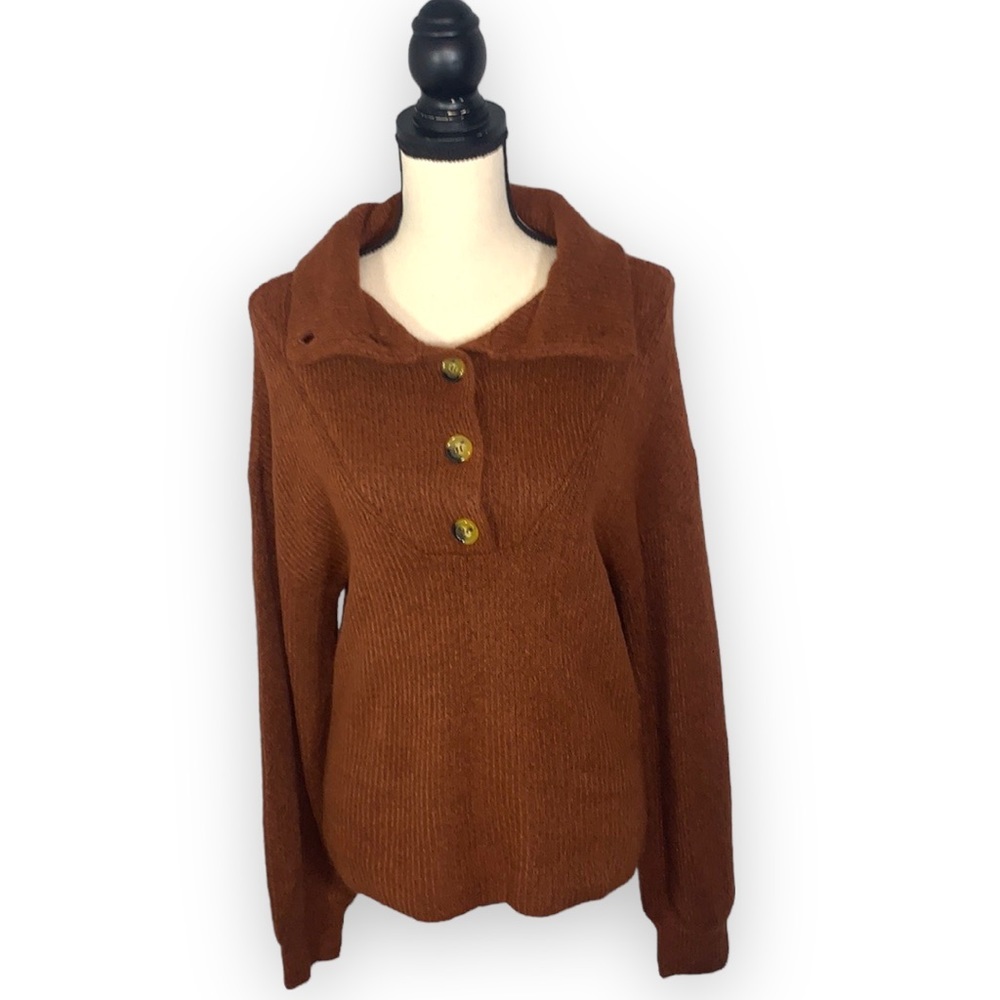 Marled Brown Fuzzy Fold Over Collared Sweater Size Medium Button Front Soft